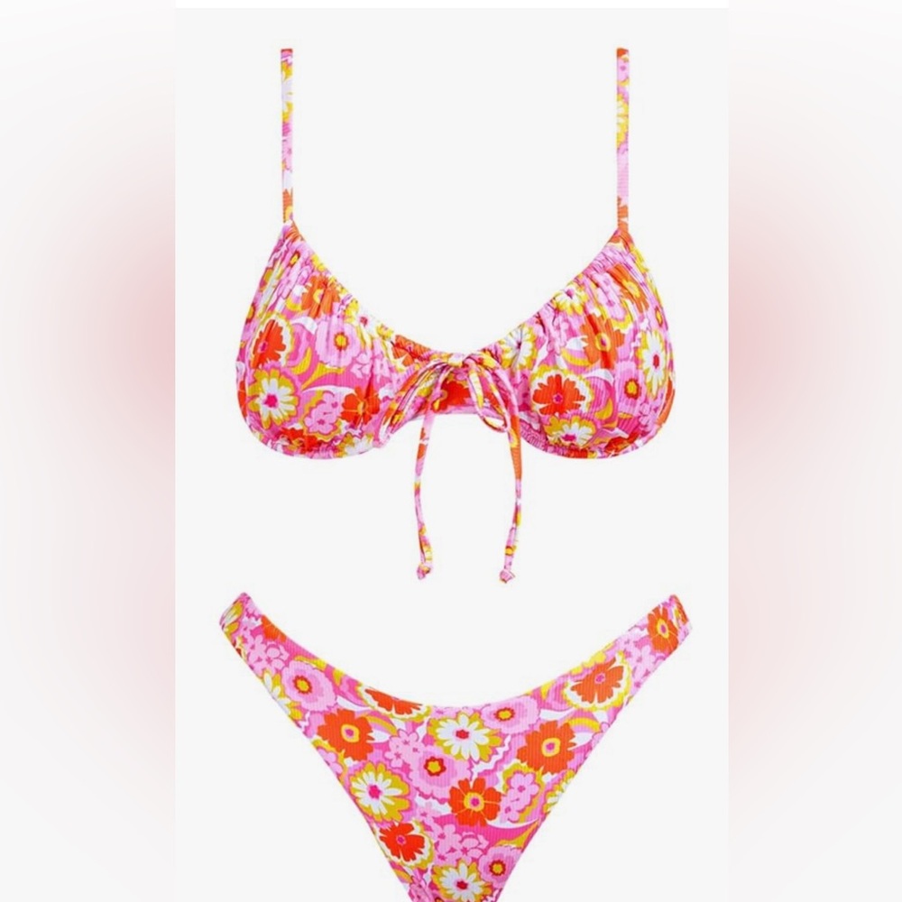 NWOT VOLAFA Women's Triangle Bikini Set Swimsuit